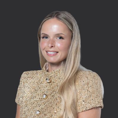 Agent Molly Thomas-Irving