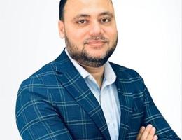 العميل Navaid Mirza
