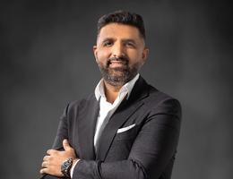 العميل Karan Jagwani