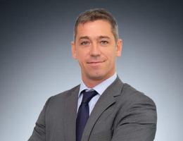 العميل Julian Roverato
