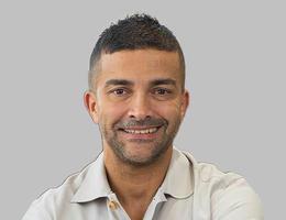 العميل Jamal Tuzgani