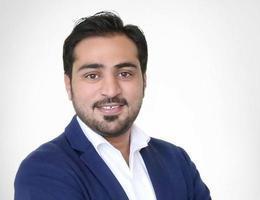 العميل Bahadur Khan