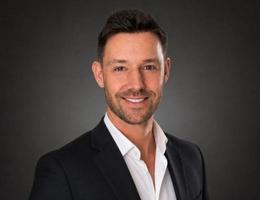 Agent Alex Lovell