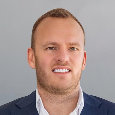 العميل Daniel Perry