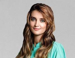 Agent Emine Sidzhimova