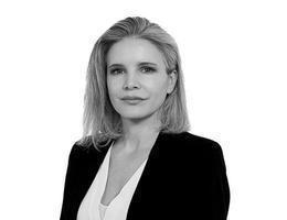 Agent Julia Godefrida