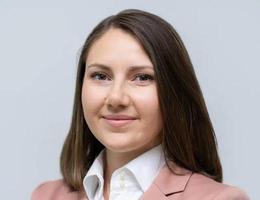 Agent Angela Vornices