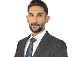 العميل Ahmad Alsakarneh