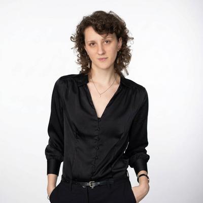 العميل Zelri Van Emmenis