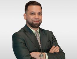 العميل Sikander Aziz