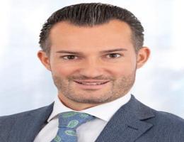 Agent Wolfgang Waltl