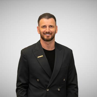 العميل Morgan Owen