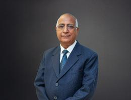 Agent Darshan Saluja