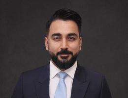 العميل Manish Lakhwani