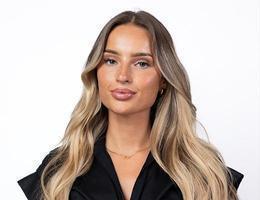 Agent Annabelle Acomb