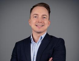 العميل Olivier Rosolen 