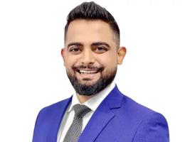 Agent Adnan Hanif Muhammad Hanif