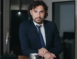 العميل Victor Sadygov