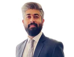 العميل Vipul Arora