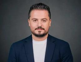 العميل Adnan Kokash