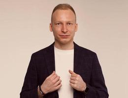 Agent Artem Babinov