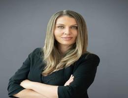 العميل Vessela Nedialkova