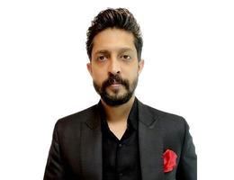 العميل Hafeez Khan