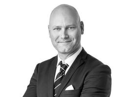 العميل Michael Faurholdt Friis