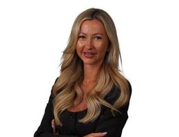 Agent Giulia Walkowski