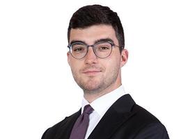 العميل Carmine Hulse