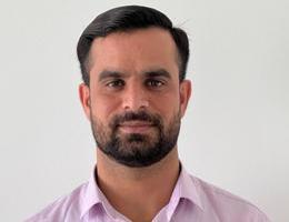 العميل Muhammad Islam