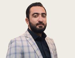 العميل Naveed Alam