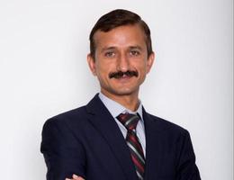 العميل Irfan Sadiq 