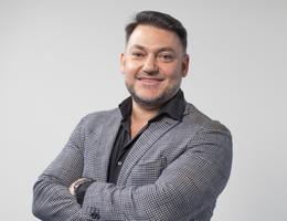 العميل Sherif Refaat