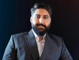 العميل Zamran Khan