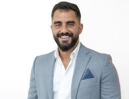 العميل Tareq Al Morad
