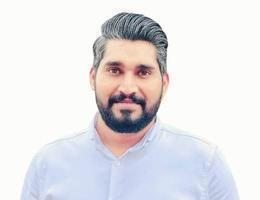 العميل Tanveer Inayat