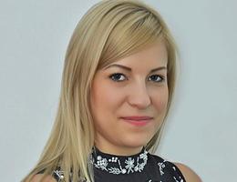 العميل Anna Zavarzina