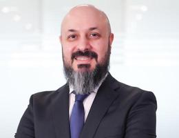 العميل Kambiz Khan