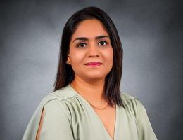 العميل Anita Kamra Asija