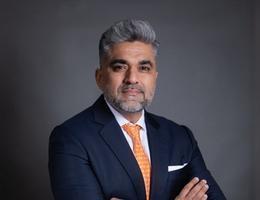 العميل Pavan Lalvani