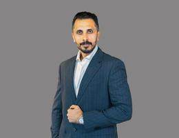 العميل Deepak Bhojwani