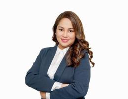 Agent Elizabeth Casas