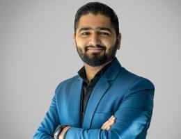 العميل Omer Javed