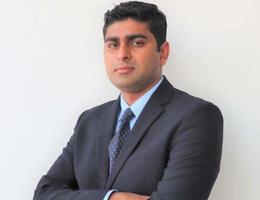 العميل Ali Zahoor