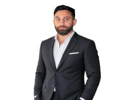 العميل Junaid Irshad
