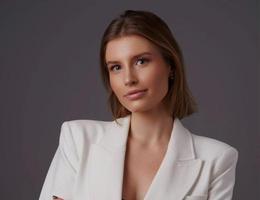العميل Marta Hanusik