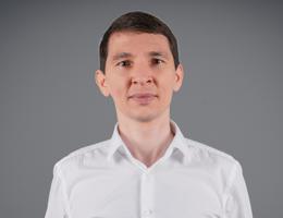 العميل Farid Karimov