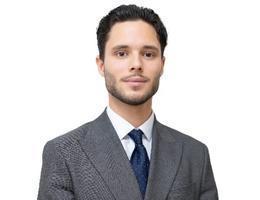 العميل Daniil Guliev