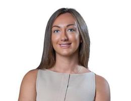 Agent Tessa Smart